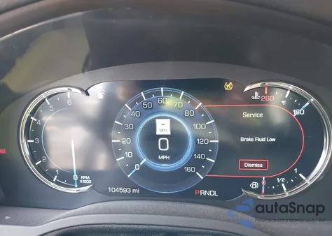 2018 Cadillac Escalade Premium Luxury z USA, uszkodzony, nr VIN 1GYS4CKJ4JR378446